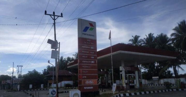 Polres Bolmut Awasi Penyaluran BBM Bersubsidi di SPBU Bintauna 