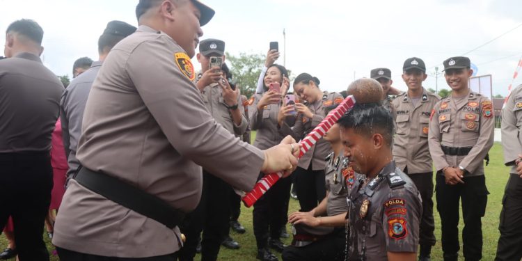 18 Personel di Polres Bolmut Resmi Naik Pangkat, Ini Nama-namanya