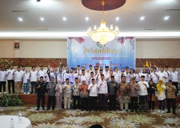 Bunda STA Hadiri Pelantikan PW IKA PMII Sulut