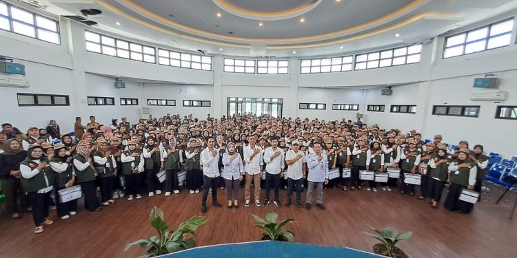 Selesaikan Coklit Data Pemilih, KPU Boltim Apresiasi 261 Pantarlih