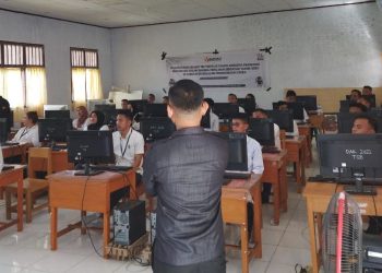 Puluhan Pendaftar Ikuti Seleksi Tertulis Calon Panwascam di Bolmut 