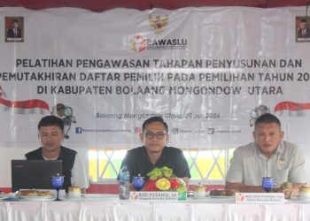 Bawaslu Bolmut Perintahkan Panwascam Awasi Pemuktahiran Data Pemilih Pilkada Serentak