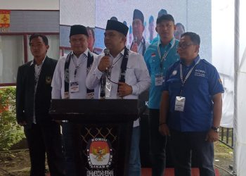 Pasangan Mesra  Mendaftar di KPU Kotamobagu Calon Walikota dan Wakil Walikota Kotamobagu