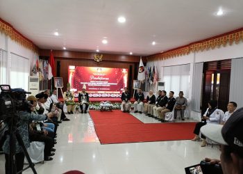 KPU Kotamobagu Terima Pendaftaran Paslon Wenny-Rendi