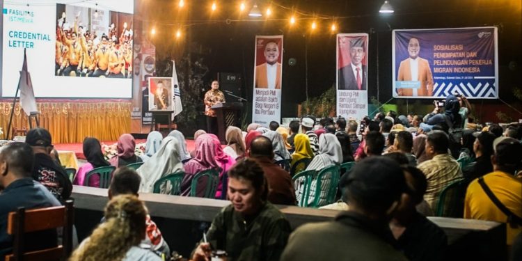 Kepala BP2MI Benny Ramdhani Hadir Ditengah Warga Kotamobagu