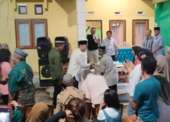 Warga Moyag Tampoan Terima Kunjungan Silaturahim Calon Walikota Weny Gaib