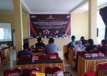 KPU Bolmong Gelar Penyuluhan Produk Hukum Bersama Stakeholder Pers