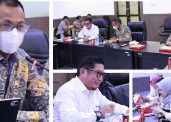 Pj Bupati Bolmong Hadiri Penandatanganan Naskah Hibah dan BAST BMN Lapangan-Tribun Olahraga