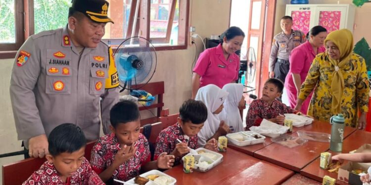 Polres Bolmut Uji Coba Program Makan Bergizi Gratis 
