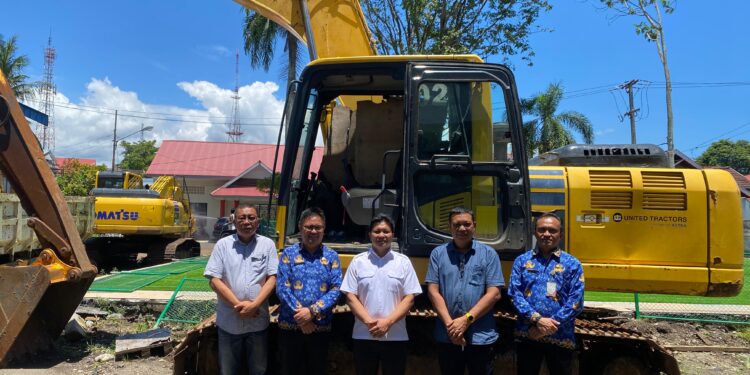 YSK Kabulkan Permintaan Pemda Bolmong Hibahkan Satu Unit Eksavator