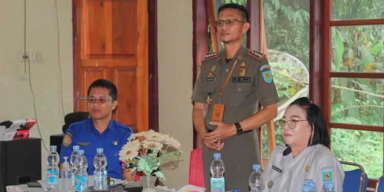 Kasatpol PP Tambah Personil Damkar Wilayah Dumoga Bersatu, Berdayakan Linmas