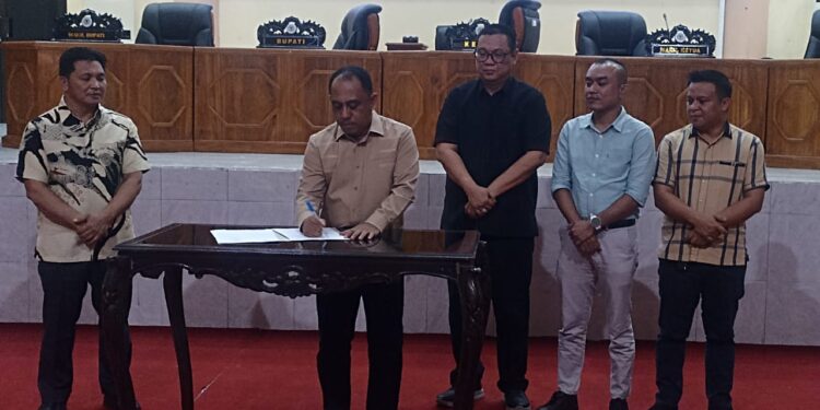 DPRD dan Pemda Bolmong Tandatangani Nota Kesepakatan Bersama Penyusunan RPJMD 2025