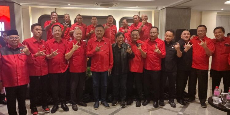 Hebatnya Olly Dondokambey Ditugaskan Khusus Kawal Konfercab Dan Konferwil PDI-P di Sulut