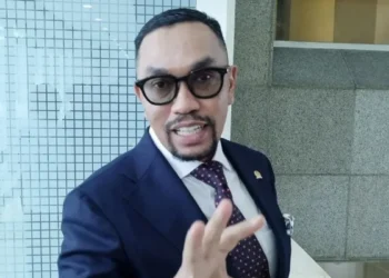 Surya Paloh Nonaktifkan Ahmad Sahroni Dan Nafas Urbach Dari Fraksi Nasdem DPR 