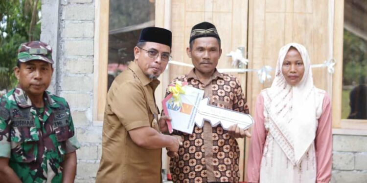 Komitmen Sirajudin Lasena Keroyok Bangun RLH di Boltara 