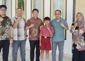 Bupati dan Wabup Bolmong Fasilitasi Keberangkatan Siswa Utusan O2SN Sulut Ikut Turnamen Karate