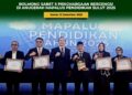 Pemda Bolmong Terima Penghargaan Anugerah Mapalus Pendidikan 2025