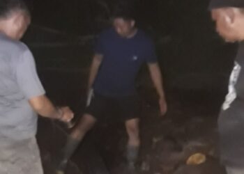 Aliran Pipa PDAM Jurusan Modayag Mengalami Gangguan Kebocoran