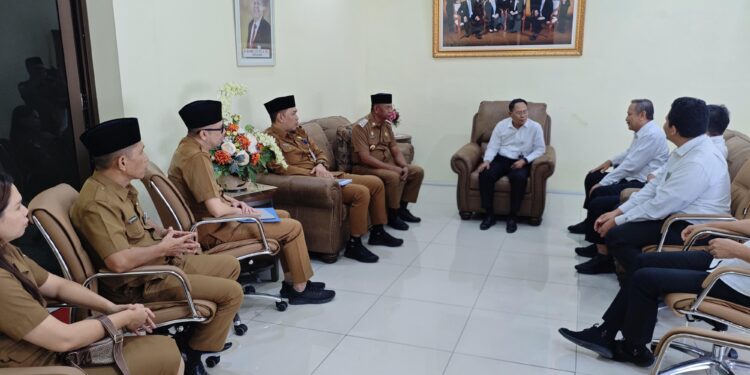 Kejar WTP 2025, Bupati Oskar Manoppo Bangun Sinergi dengan BPKP Sulut