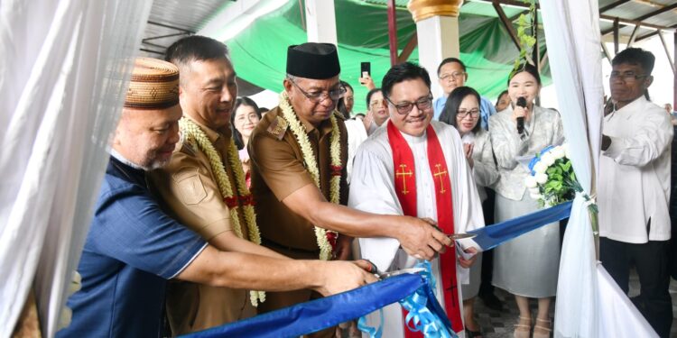 Bupati Oskar Manoppo Resmikan Pastori GMIBM Musafir Kotabunan, Tegaskan Pentingnya Kerukunan dan Toleransi